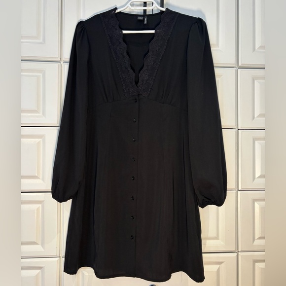 Simons Black Midi Dress with V-neck Lace Neckline - Picture 1 of 6